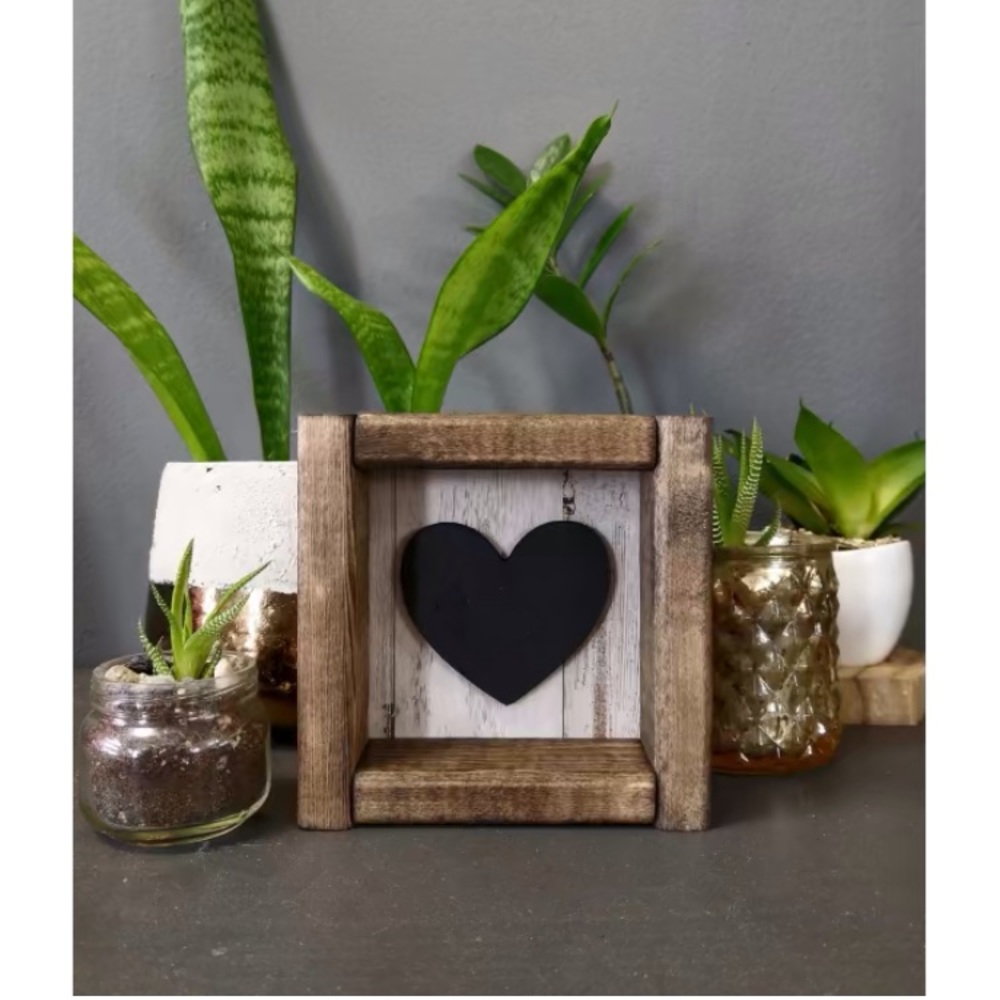 Rustic Wooden Heart Frame Decor